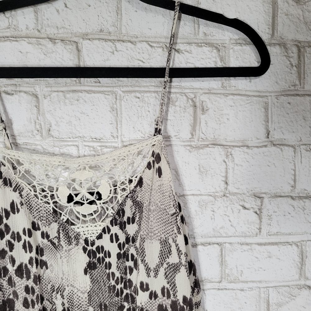 Express printed flowy tank top - Picture 3 of 14